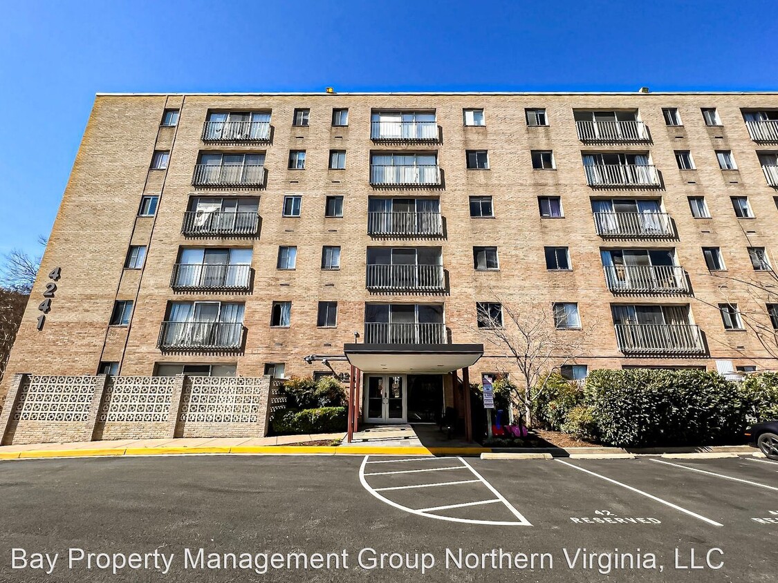 Foto principal - 1 br, 1 bath House - 4241 Columbia Pike Un...