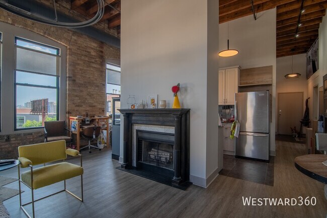 Foto del edificio - 525 N Halsted St