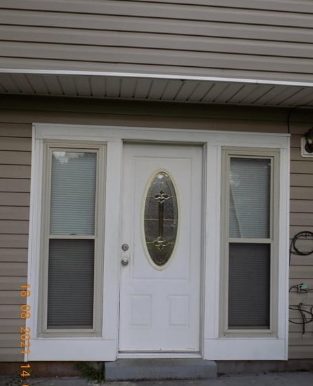 Building Photo - 11 Clematis Ct