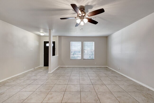 Foto del edificio - ***MOVE-IN SPECIAL: TWO WEEKS FREE***Charming Two-Story Home in the Vistas of Westcreek