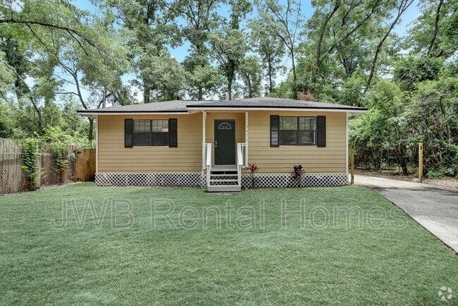 Building Photo - 7423 Orlando Ave
