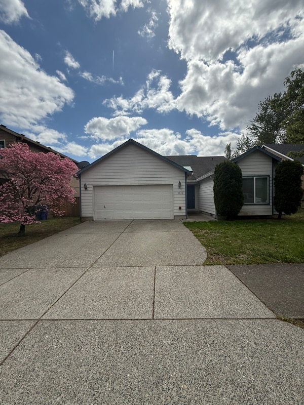 Photo - 13722 SE Gannon Dr (Clackamas, OR)