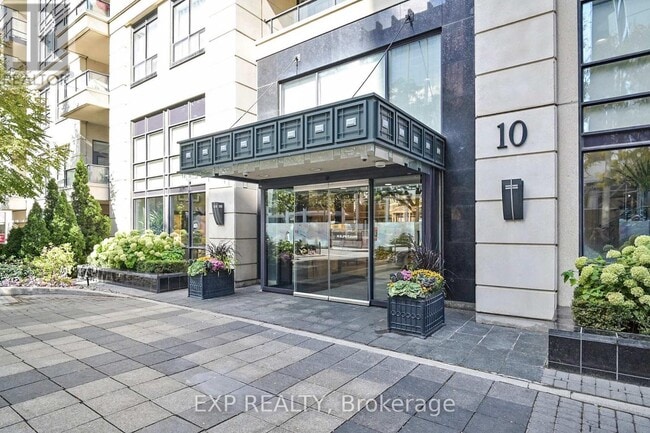 Building Photo - 10 Delisle Ave