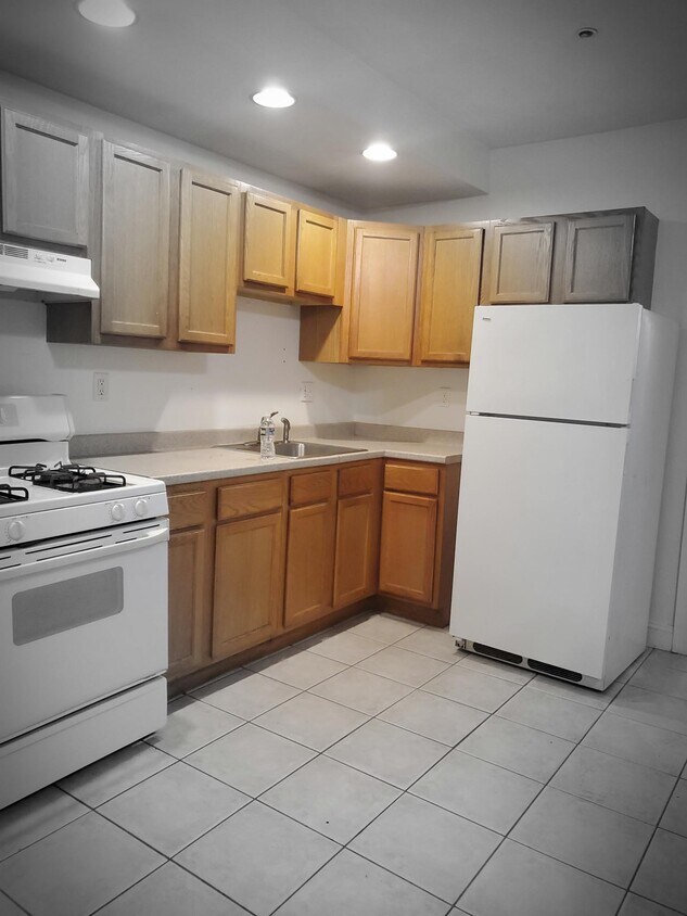 Primary Photo - 179 Winnisimmet St