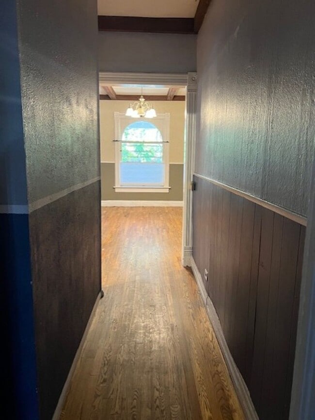 Foto del edificio - 2 Bedroom Apartment on Main Level in Victo...