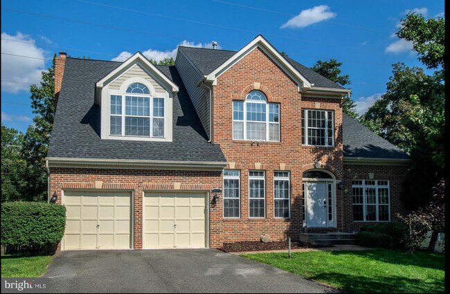 Building Photo - 14202 Hartwood Ct