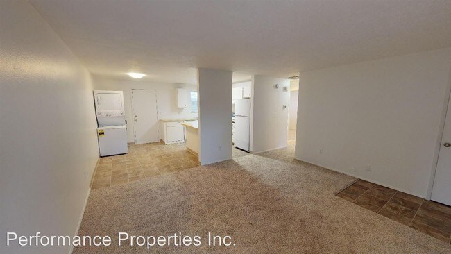 Foto del edificio - 13345-13347 Clairmont Way