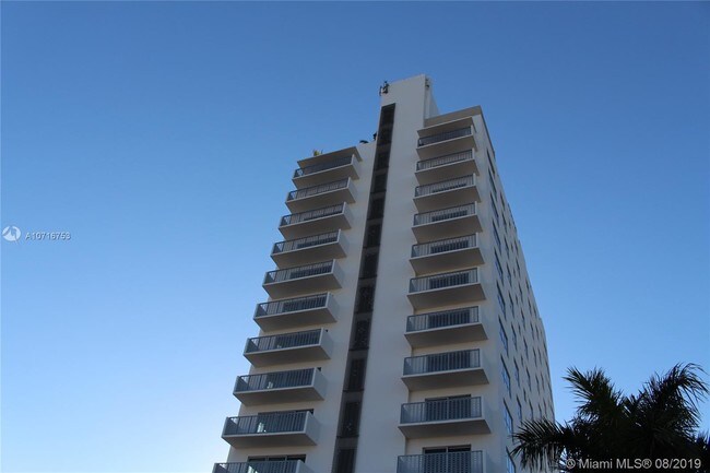 Building Photo - 1830 Meridian Ave