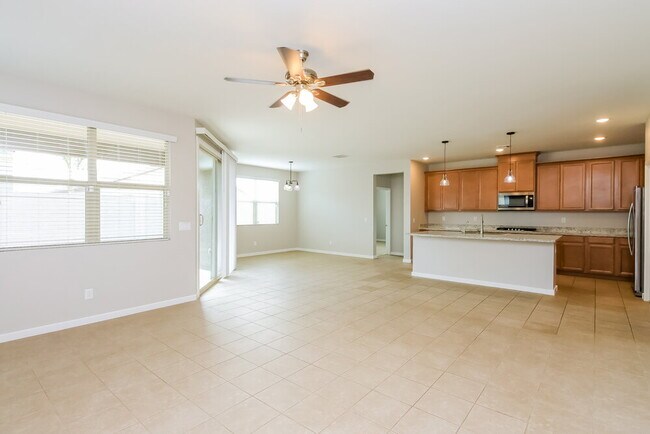 Foto del edificio - 4235 W Dayflower Dr