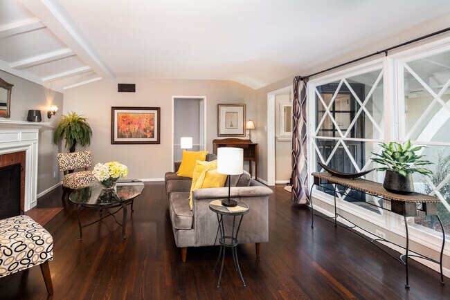 Foto del edificio - 4829 Atoll Ave
