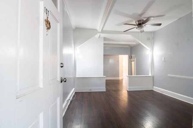 Foto del edificio - 6008 Jefferson St