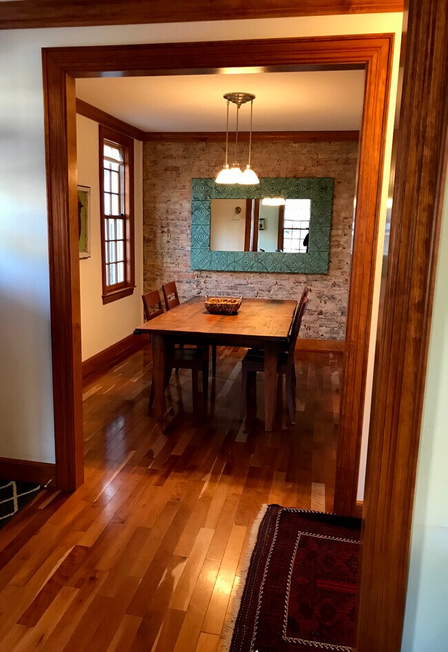 Dining room - 1343 G St SE
