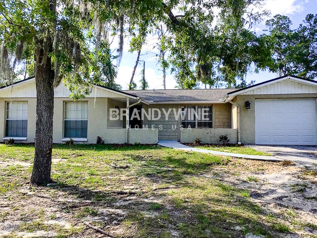 Building Photo - 7755 Tanglewood Dr