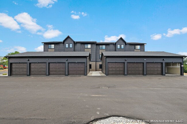 Building Photo - 4310 Pine Forest Blvd NE