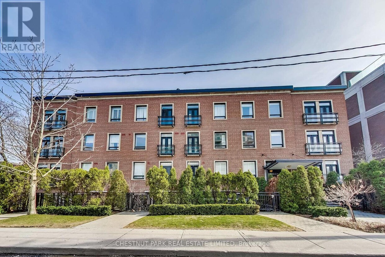 Primary Photo - 33-33 Price St
