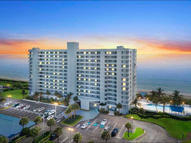Foto del edificio - 9600 S Ocean Dr