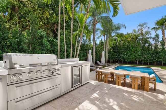 Foto del edificio - 7155 E Lago Dr