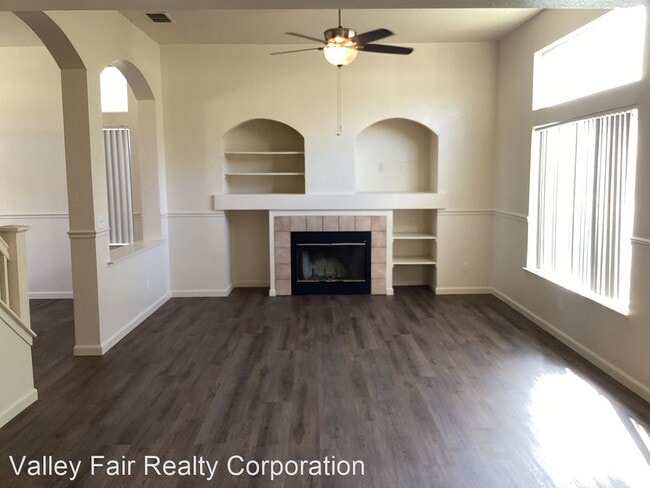 Building Photo - 4 br, 3 bath House - 1791 Oleander Dr Coun...