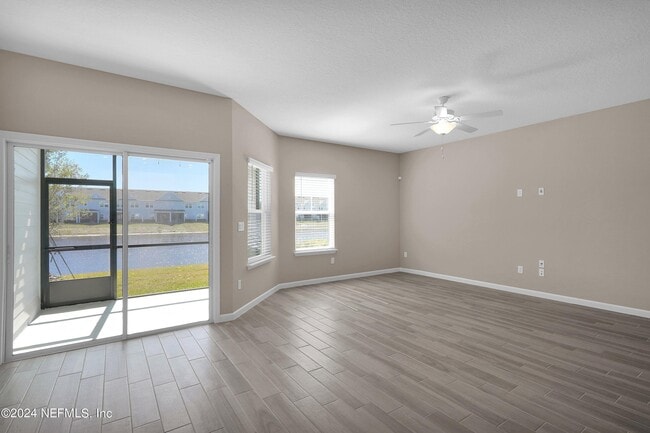 Building Photo - 12811 Josslyn Ln
