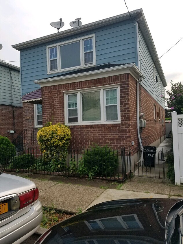 Main - 95-27 88th St
