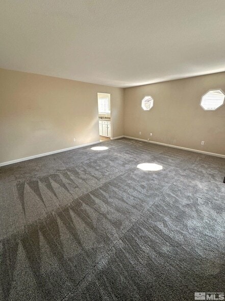 Building Photo - 767 Van Meter Dr