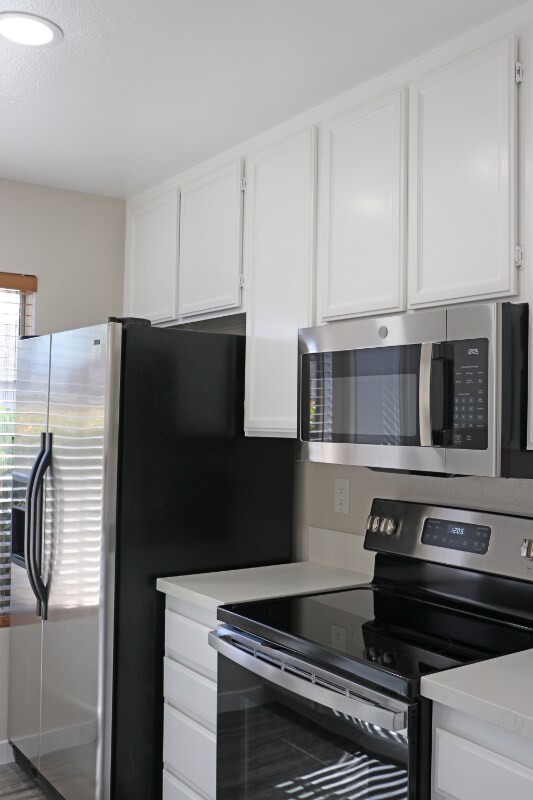 237 Diamond Way Unit 103, Vista, CA 92083 Condo for Rent in Vista, CA