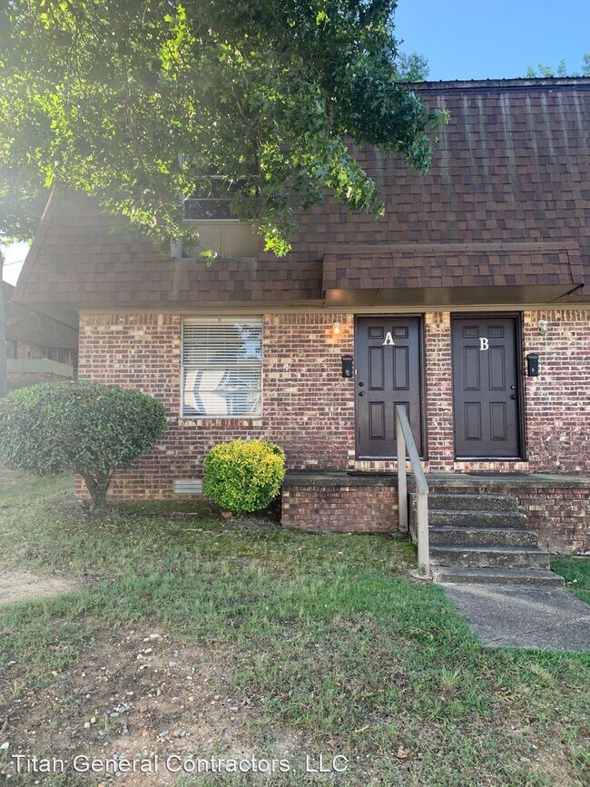 Building Photo - 2023 Sagecrest St