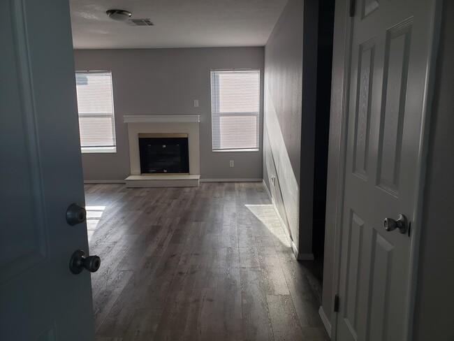 Foto del edificio - 9072 W Sigmont Ln
