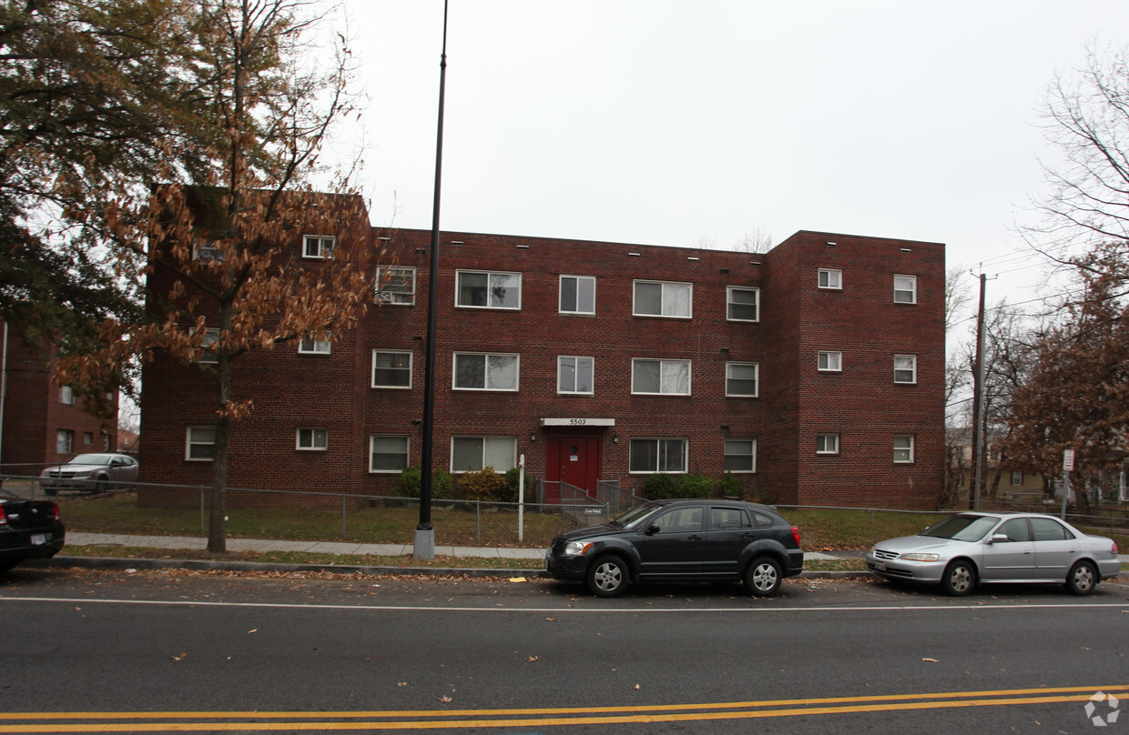 Building Photo - 5503 Nannie Helen Burroughs Ave NE