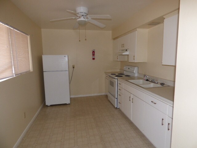 Foto del edificio - 704 N A St