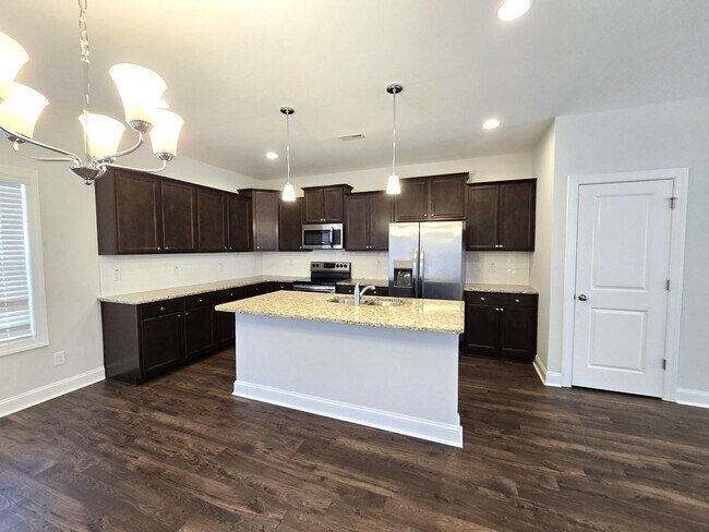 Foto del edificio - Fayetteville Rental