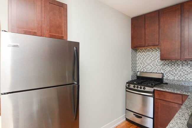 Foto del edificio - 555 W Arlington