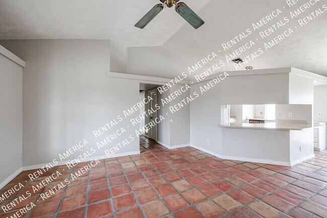 Foto del edificio - 18433 N 56th Dr