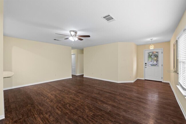 Foto del edificio - 1908 Matagorda Dr