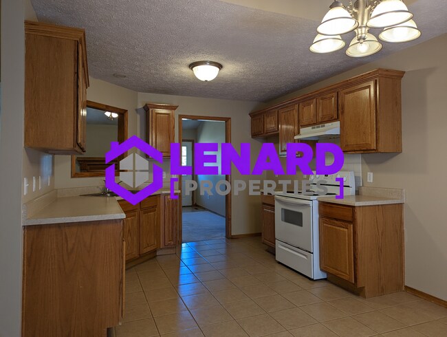 Foto del edificio - Spacious 3 Bedroom Home!
