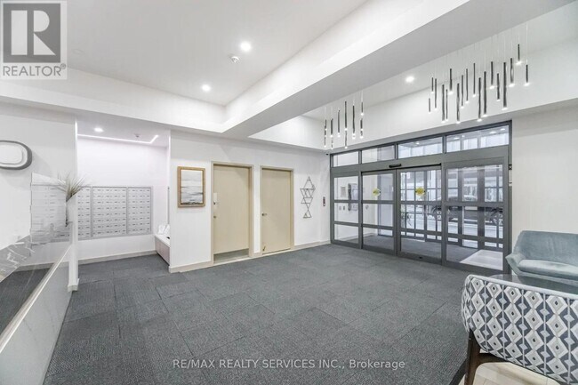 Photo du bâtiment - 140 Simcoe St