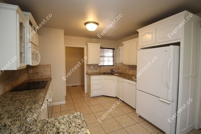 Foto del edificio - 8409 E 125th St S
