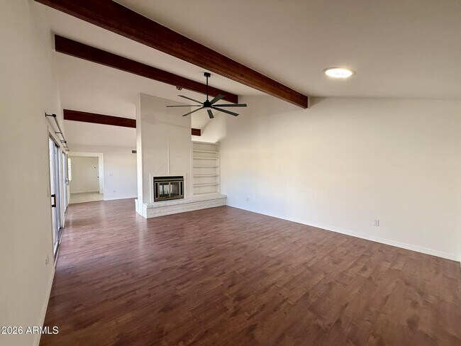 Foto del edificio - 313 S Desert Ave