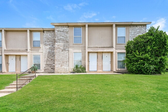 Photo - 3807 Coates Circle Townhome