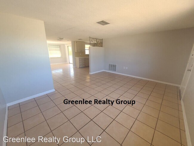 Building Photo - 2 br, 1.5 bath House - 7914 Jasmine Blvd