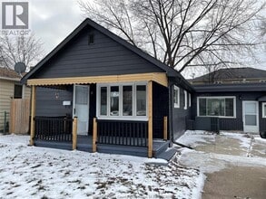 Building Photo - 819 Frank Ave