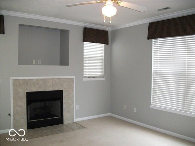 Building Photo - 2215 Colfax Ln