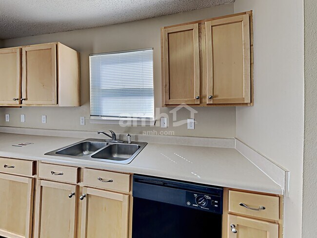 Foto del edificio - 6887 Merritt Ridge Way