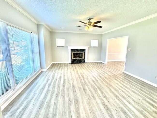 Photo - Now Leasing a Spacious 5 Bedroom 2.5 Bath Home in Cordova.