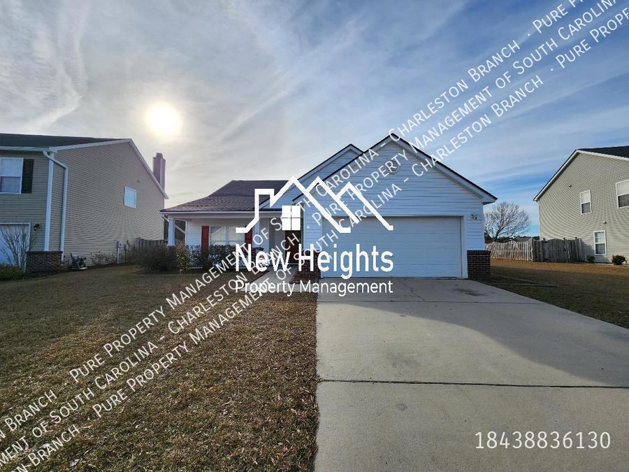 Beautiful Home with a Fantastic Pond View! House Rental in