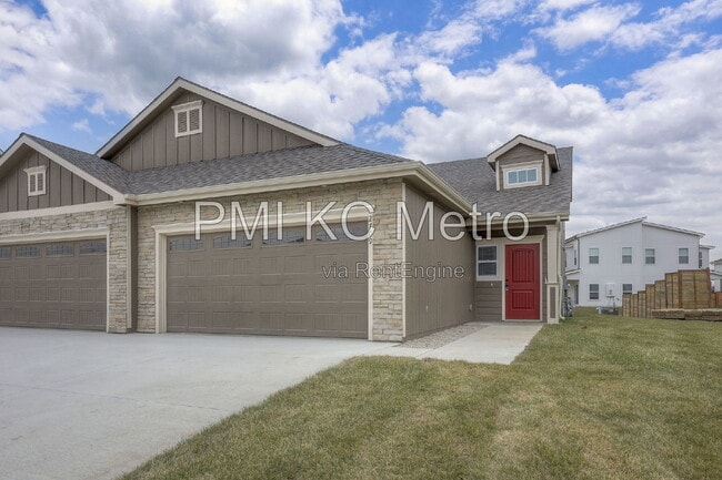 Building Photo - 2709 Chasehire Dr