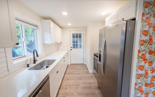 Foto del edificio - 1413 SW Cambridge St