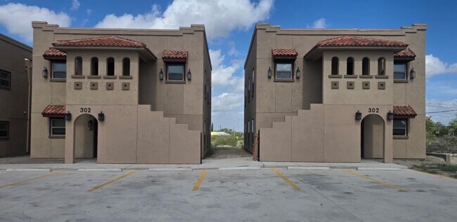Foto del edificio - 302 Western Dr