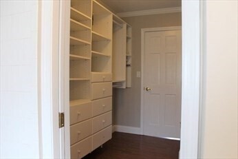 Building Photo - 148 Newton St