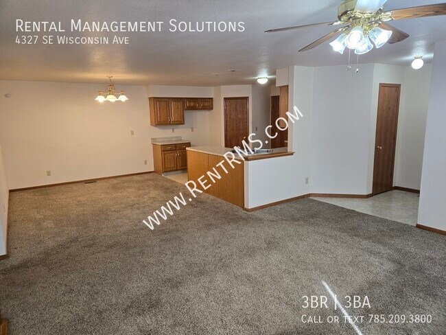 Foto del edificio - 4327 SE Wisconsin Ave